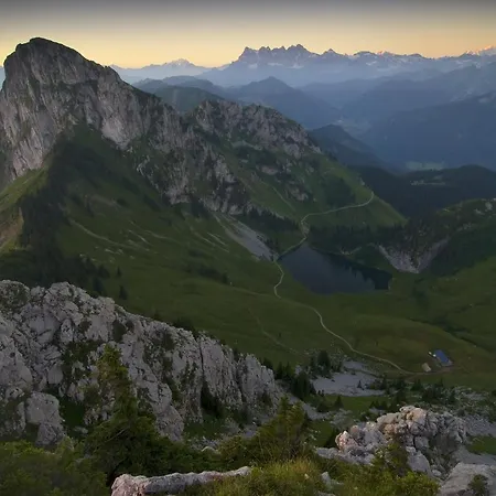 Nid Zut Chalet