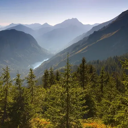Nid Zut Alpstuga Châtel